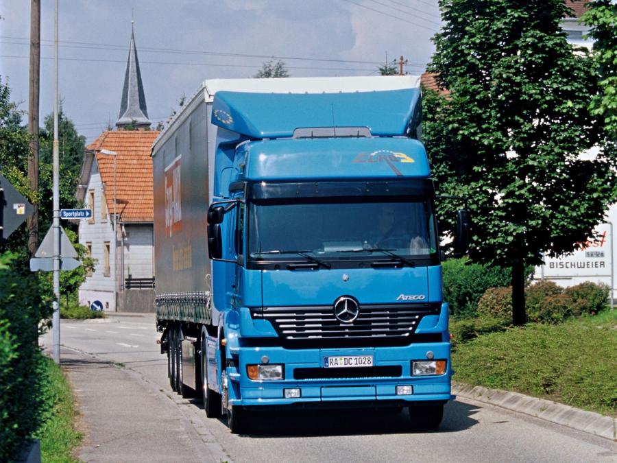  Mercedes-Benz Atego 1835 1998 года  (фото 4 из 4)